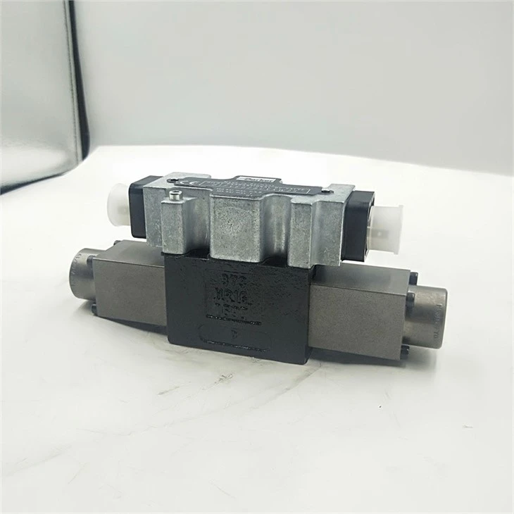 PARKER D1 D1FVE D1FVE02 Series Proportional Directional Control Valve D1FVE02BCVF0A D1FVE50BCVLB D1FVE02BCVLW25