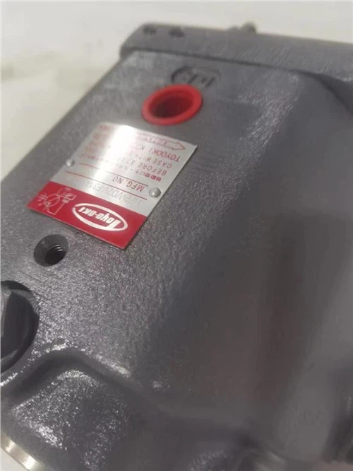 TOYOOKI HPP HPP-VD3V SERIES VARIABLE-DISPLACEMENT PISTON PUMP HPP-VD3V-F40A3-A