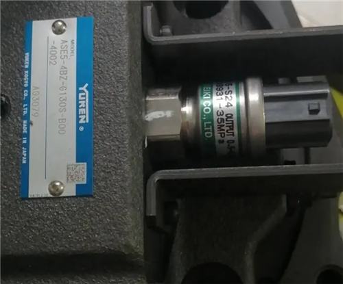 YUKEN ASE ASE3-4AA-G80 ASE5-4BZ-G130 ASE10-4CE-G200 ASE15W-4CE-G* Series AC Servo Motor Driven Pump ASE5-4BZ-G130S-B00-4002